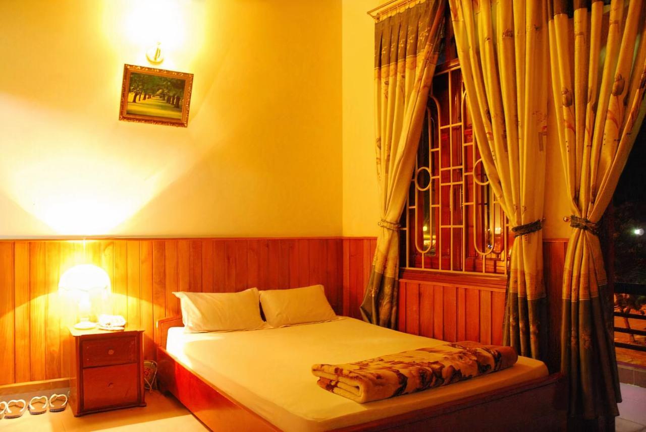 Hai Huong Hotel Quy Nhon Esterno foto
